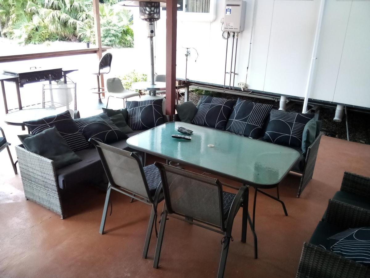 Bushchooks Travellers Village Bororen 외부 사진